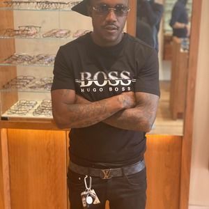 Meet your Posher, Samuel